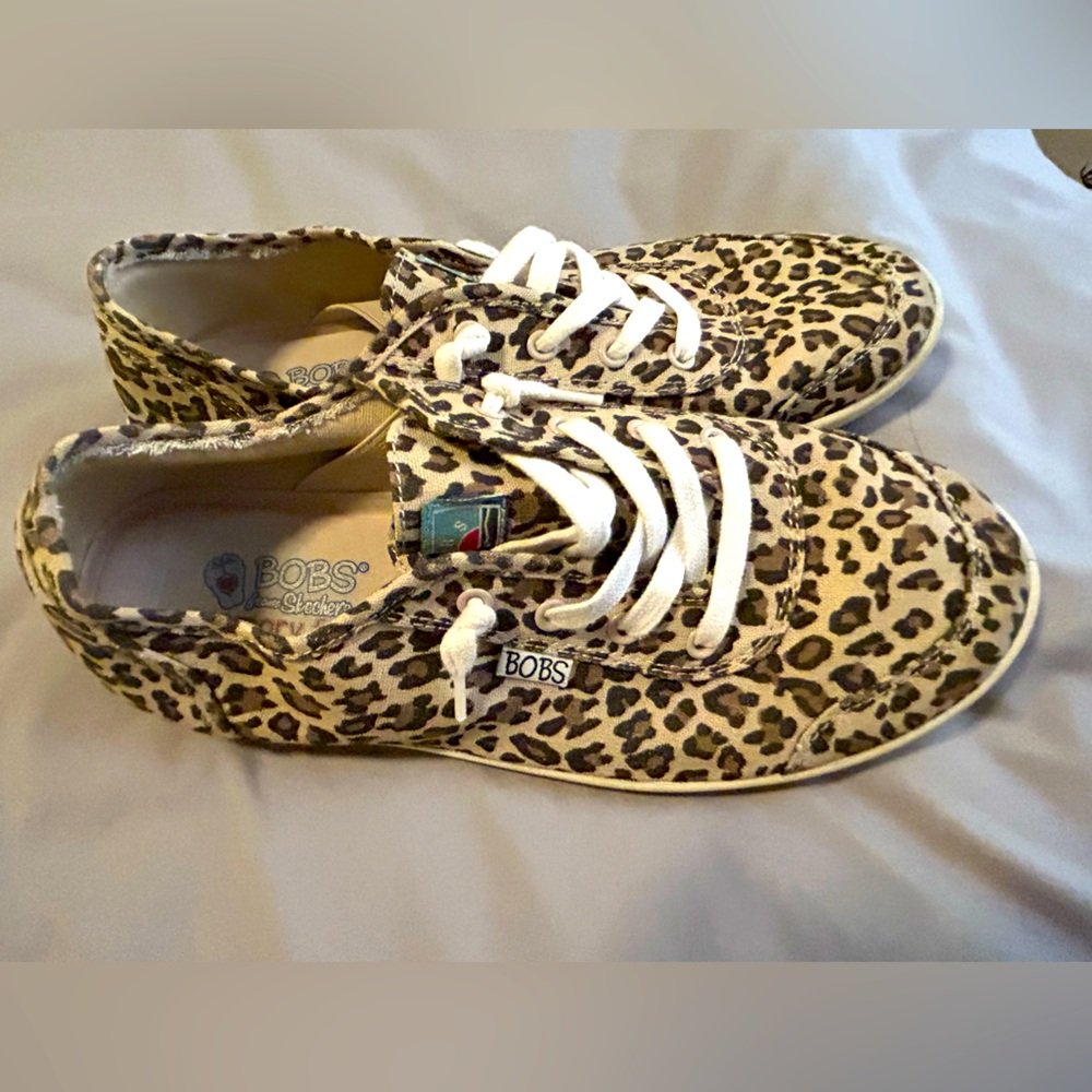 Women’s shoes